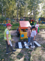 Сегодня прошло единый день безопасности детей на дороге Сегодня прошло единый день безопасности детей на дороге.